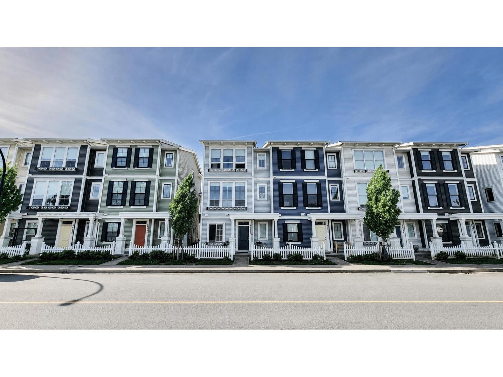 44486 Sherry Drive, Sardis South, Chilliwack, British Columbia  V2R 0R6 - Photo 1 - R3120677