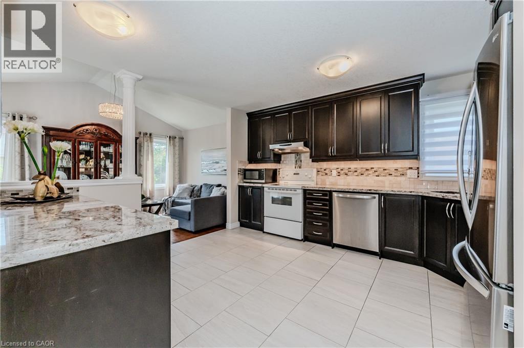 132 Daimler Drive, Kitchener, Ontario  N2A 4C2 - Photo 11 - 40827325