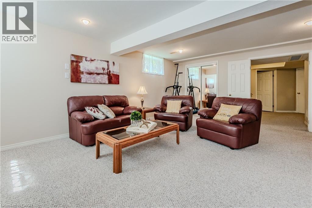 132 Daimler Drive, Kitchener, Ontario  N2A 4C2 - Photo 33 - 40827325