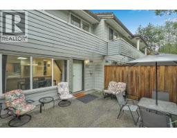 <div class="price">$979,000</div> 144 Shoreline Circle, Port Moody<br><div style="margin-bottom:8px;"><small>Grand Central Realty</small></div><div class='bed_bath'>4 Bed | 3 Bath</div>
