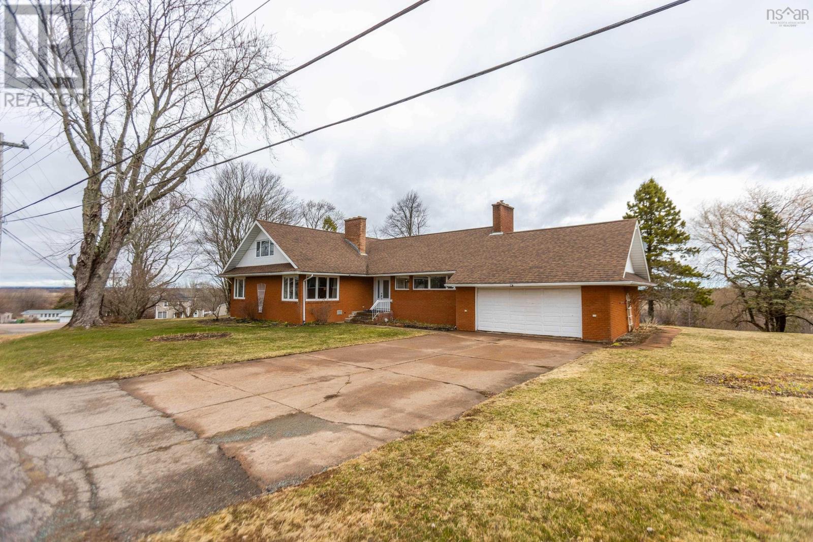 19 Biggs Drive, East Amherst, Nova Scotia
