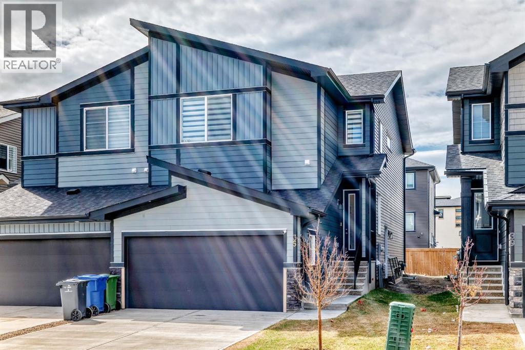 35 Waterford Manor, Chestermere, Alberta  T1X 2T9 - Photo 2 - A2307951