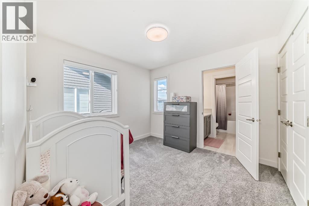 35 Waterford Manor, Chestermere, Alberta  T1X 2T9 - Photo 30 - A2307951