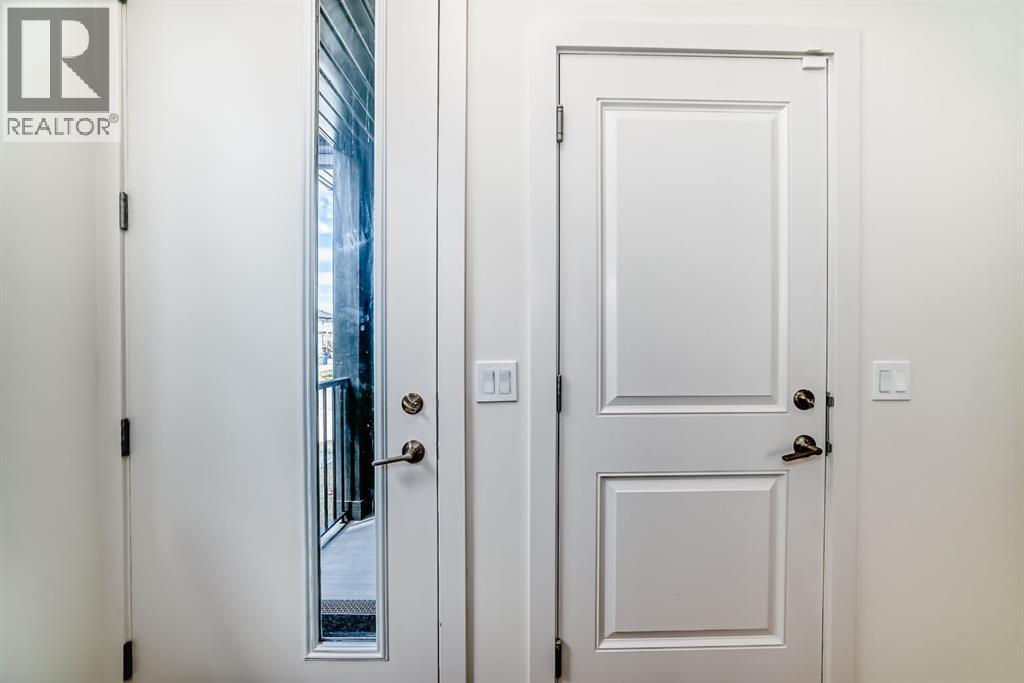 35 Waterford Manor, Chestermere, Alberta  T1X 2T9 - Photo 22 - A2307951