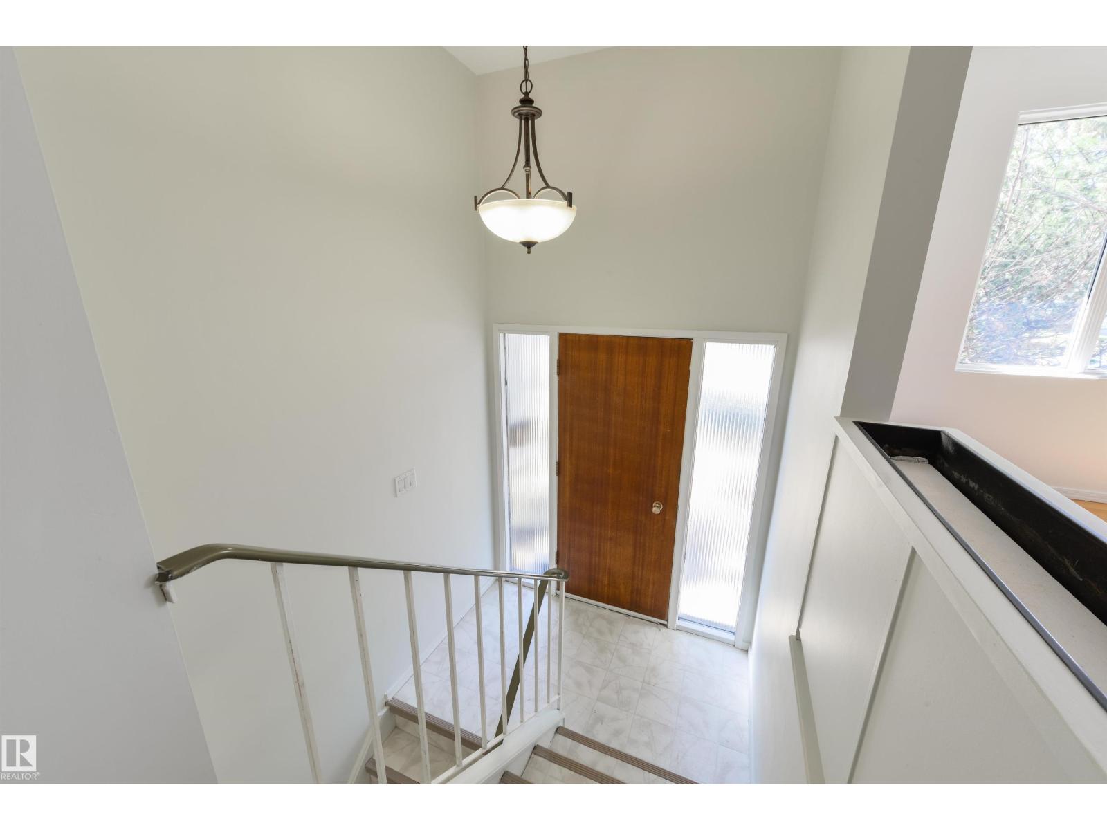 15 Dorchester Rd, Spruce Grove, Alberta  T7X 2B3 - Photo 3 - E4486578