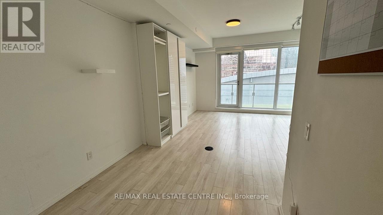 2608 - 197 Yonge Street, Toronto, Ontario  M5B 1M4 - Photo 3 - C13102478