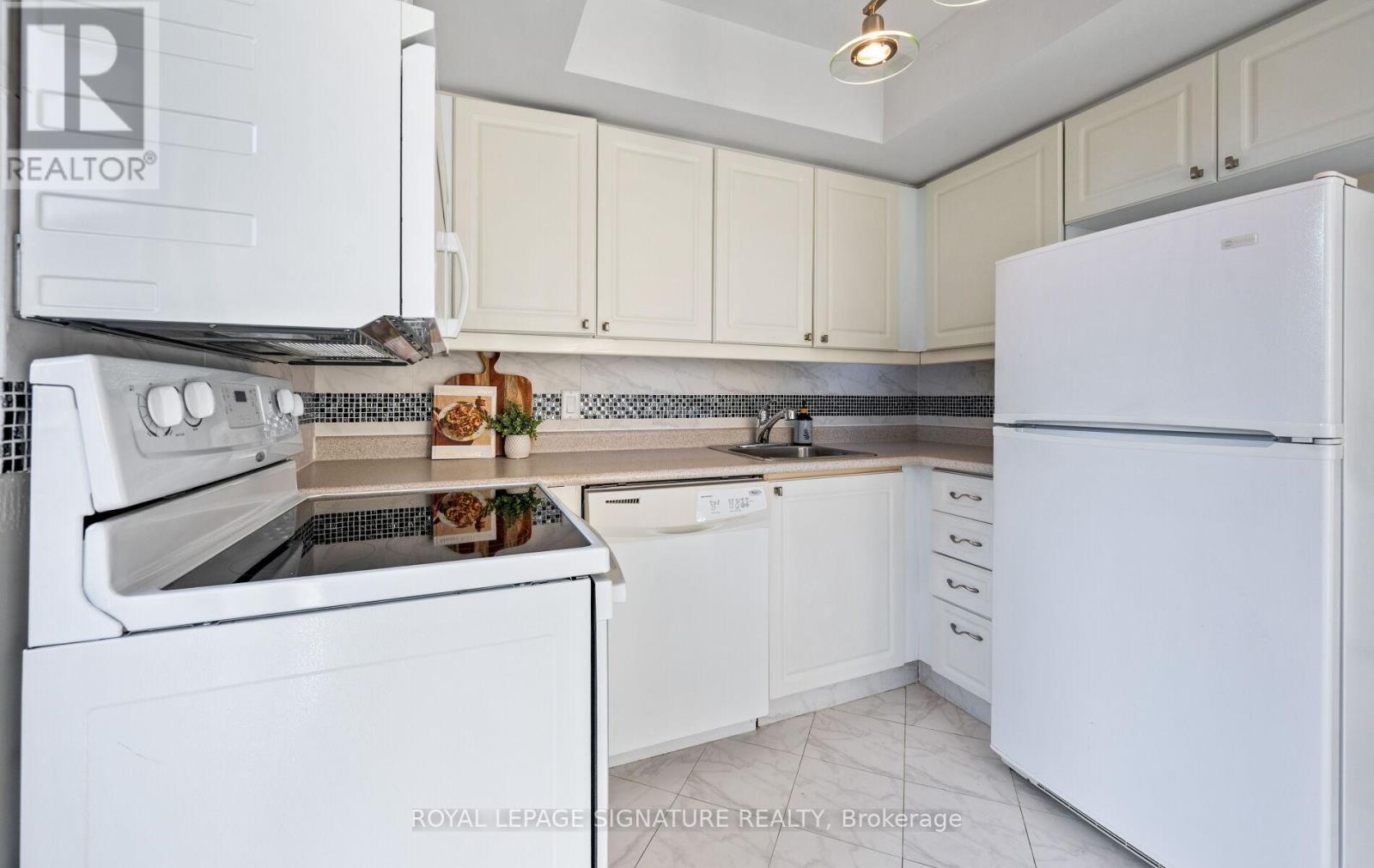 324 - 1210 Don Mills Road, Toronto, Ontario  M3B 3N9 - Photo 7 - C13102498