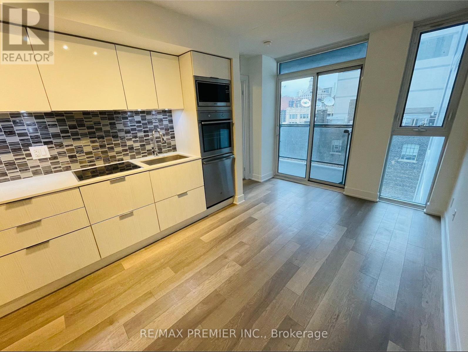 708 - 318 Richmond Street W, Toronto, Ontario  M5V 0B4 - Photo 6 - C13102526