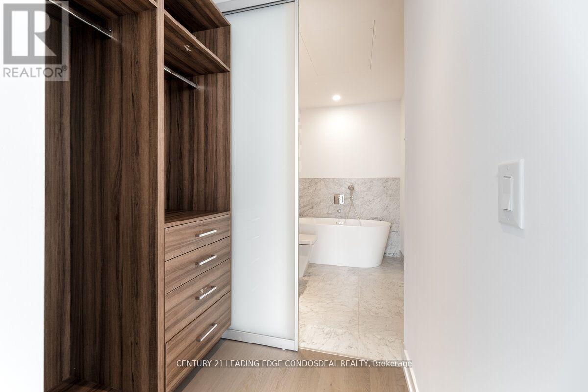 3906 - 488 University Avenue, Toronto, Ontario  M5G 1V2 - Photo 23 - C13102540