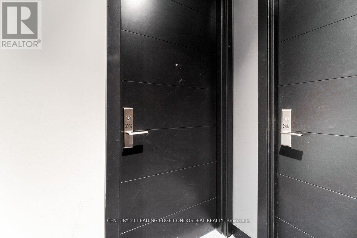 3906 - 488 University Avenue, Toronto, Ontario  M5G 1V2 - Photo 5 - C13102540