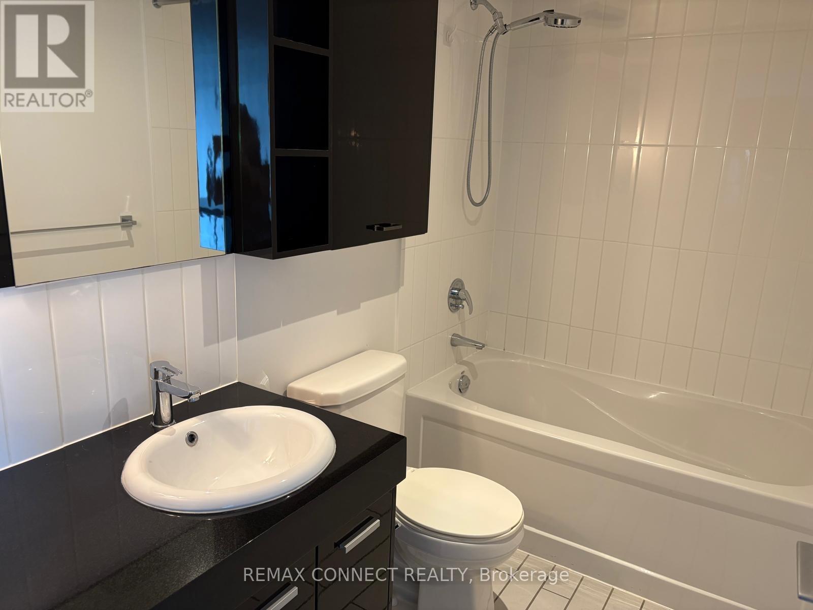 1812 - 19 Singer Court, Toronto, Ontario  M2K 0B2 - Photo 9 - C13102558
