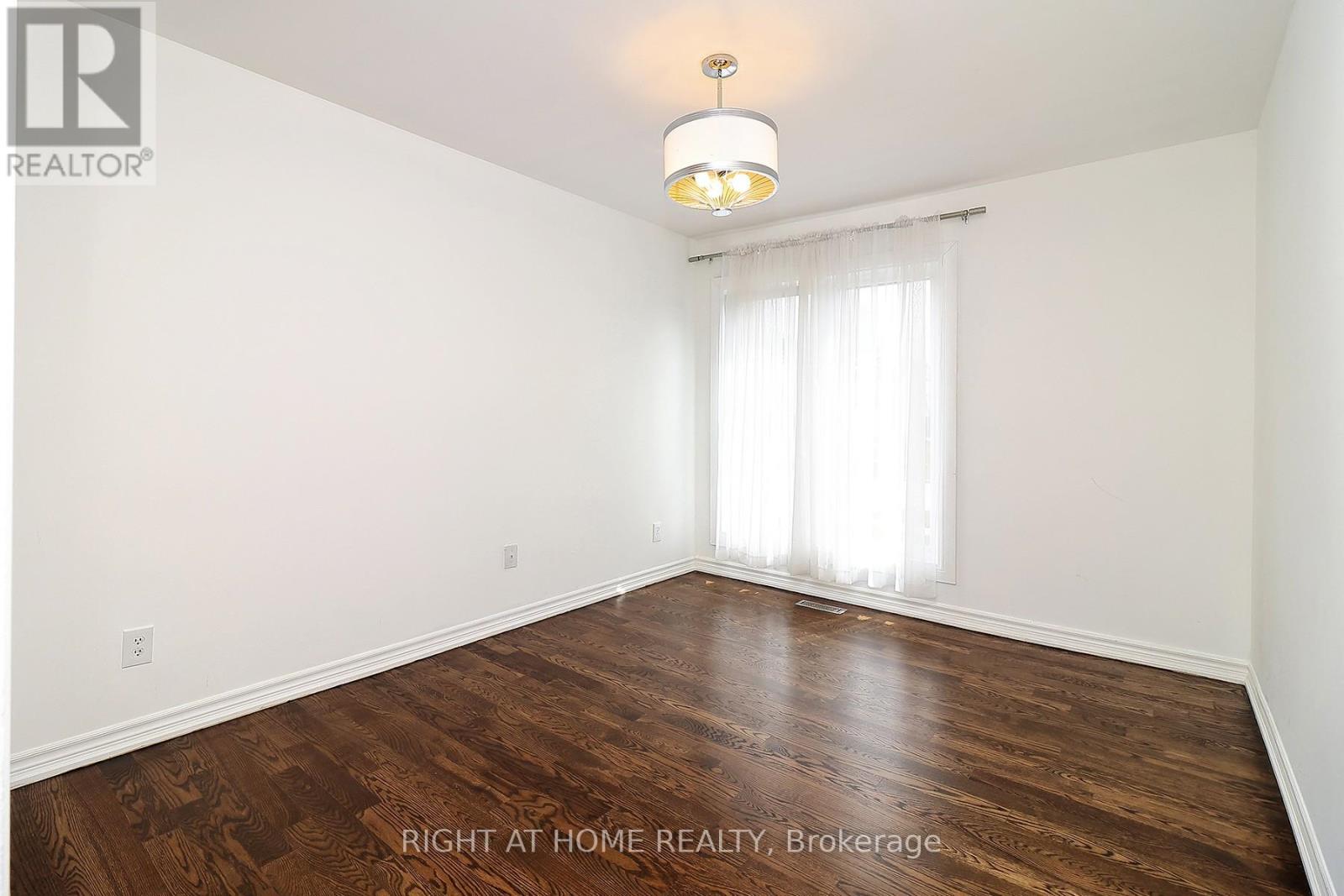 2 Chalet Road, Toronto, Ontario  M2J 3V4 - Photo 16 - C13102644