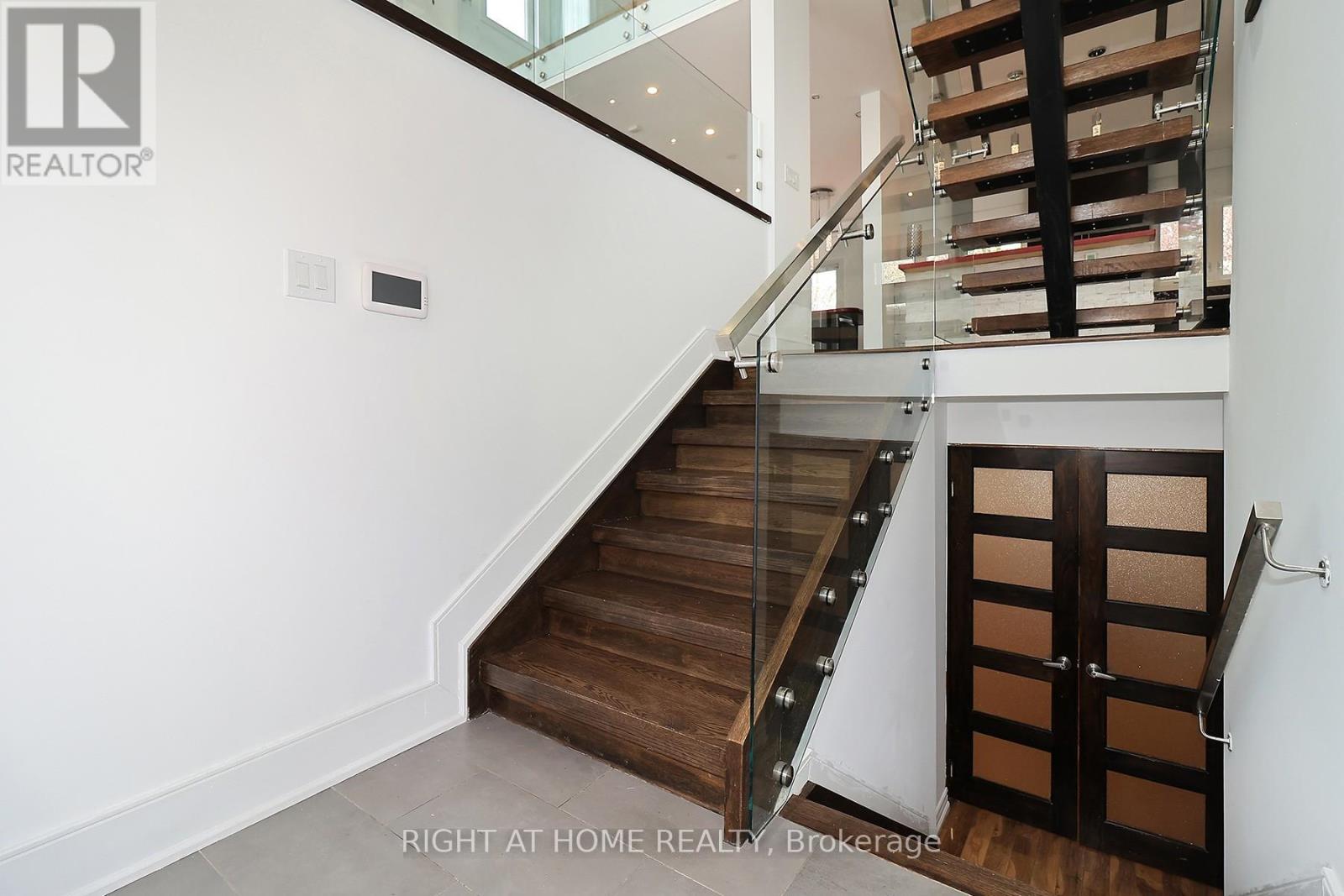 2 Chalet Road, Toronto, Ontario  M2J 3V4 - Photo 2 - C13102644