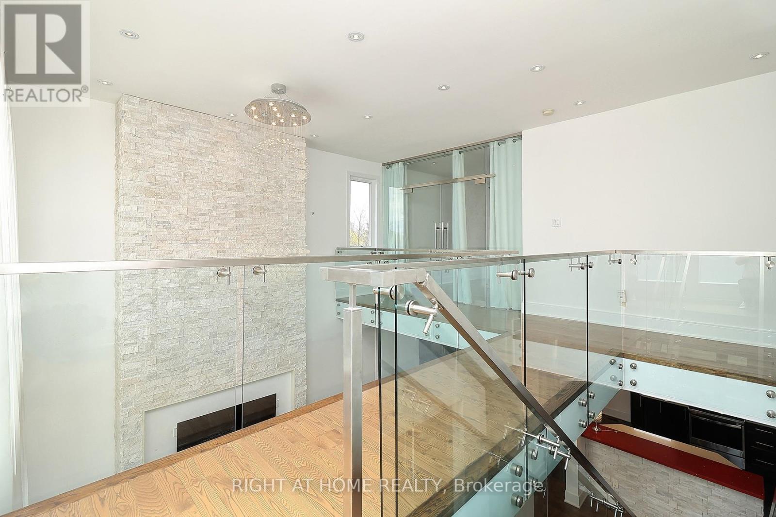2 Chalet Road, Toronto, Ontario  M2J 3V4 - Photo 21 - C13102644