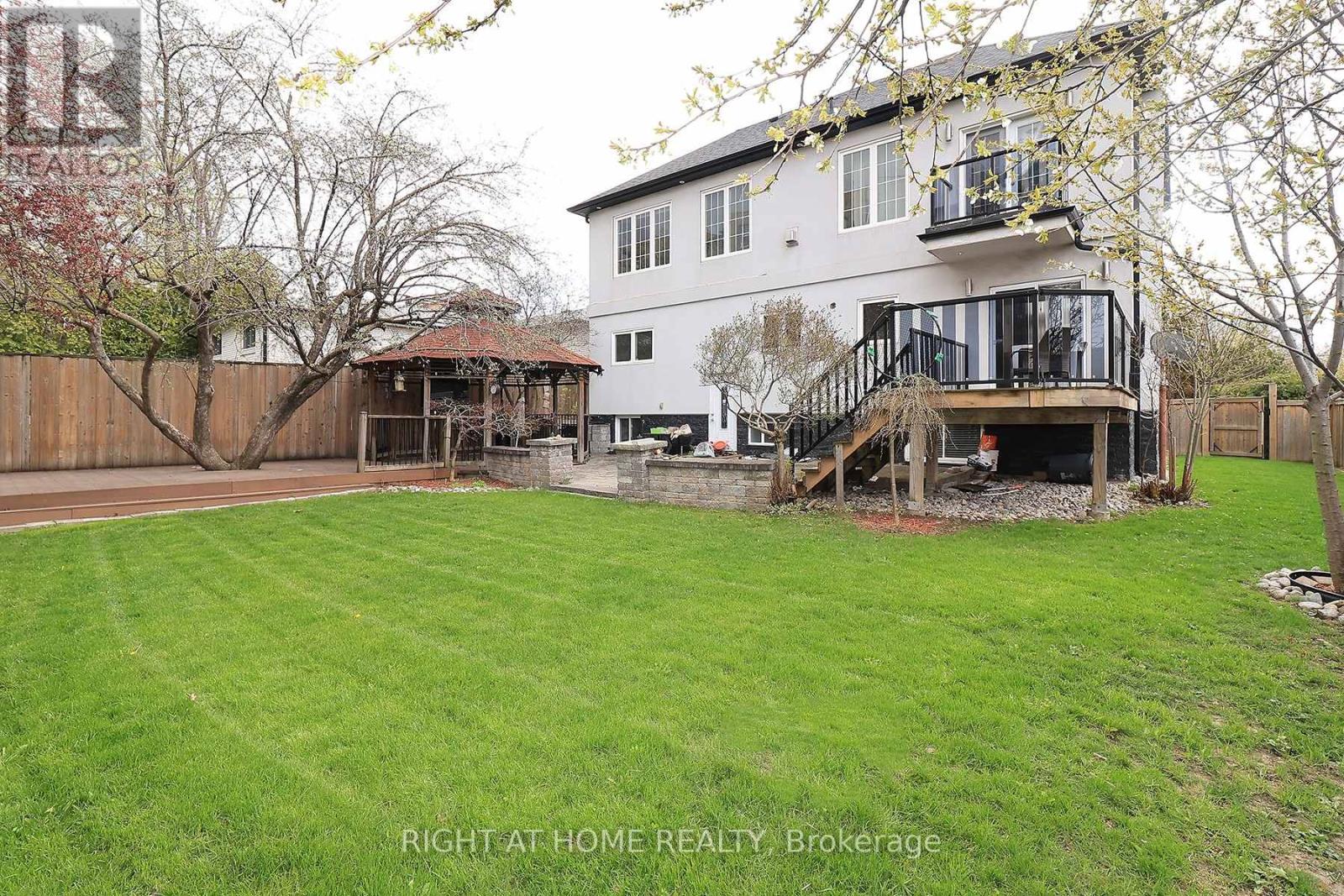 2 Chalet Road, Toronto, Ontario  M2J 3V4 - Photo 45 - C13102644