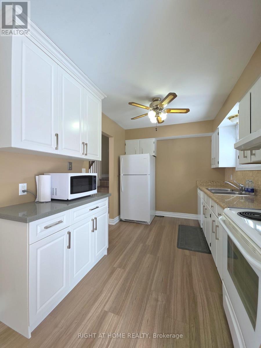 438 Forest Avenue S, Orillia, Ontario  L3V 4A1 - Photo 7 - S12902922