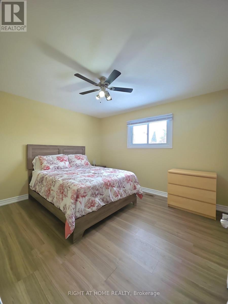 438 Forest Avenue S, Orillia, Ontario  L3V 4A1 - Photo 8 - S12902922