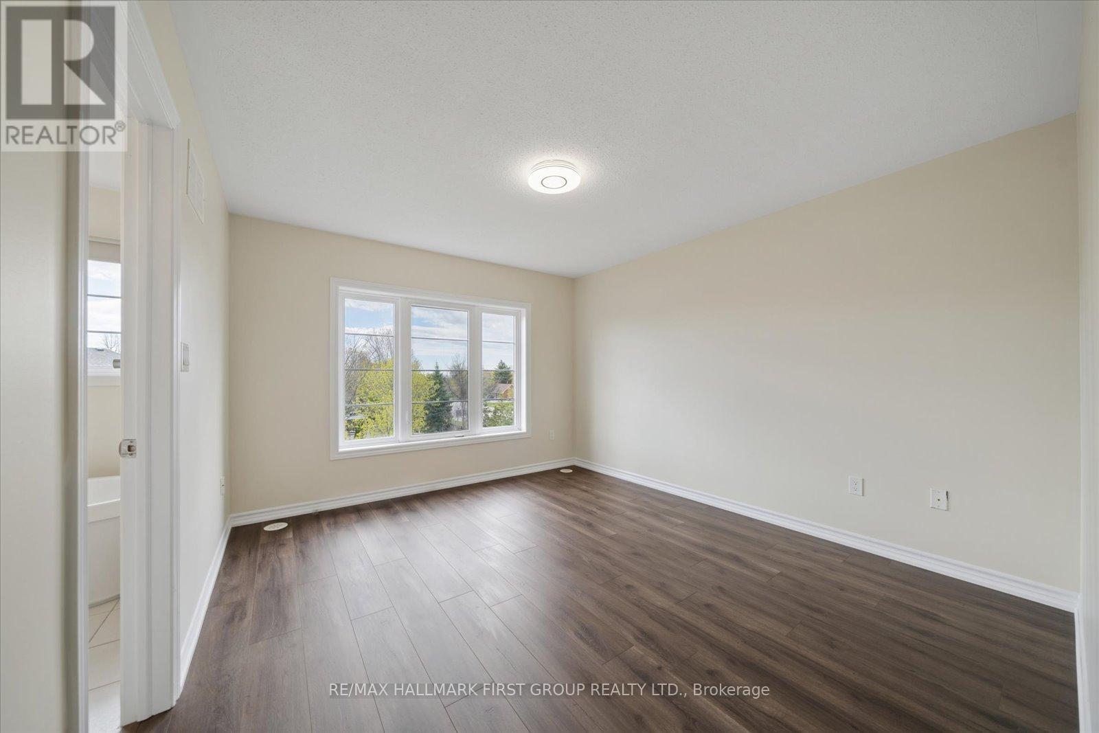 3 Westbury Way, Whitby, Ontario  L1M 0L9 - Photo 12 - E13102716