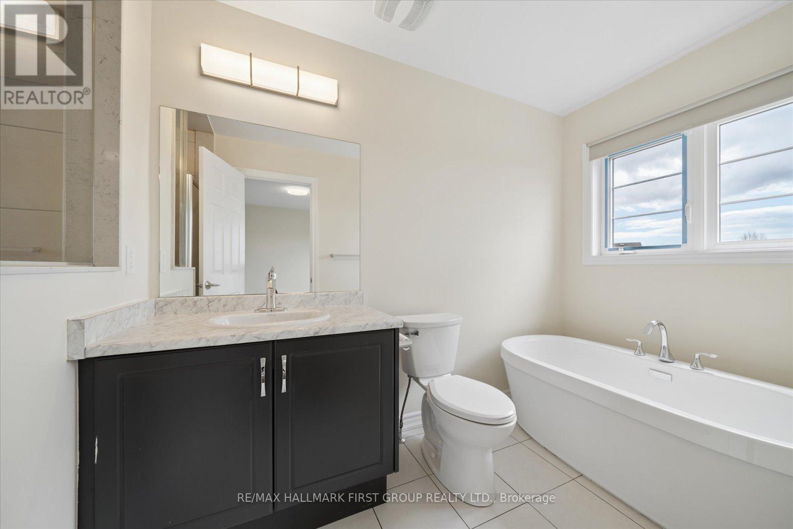 3 Westbury Way, Whitby, Ontario  L1M 0L9 - Photo 14 - E13102716