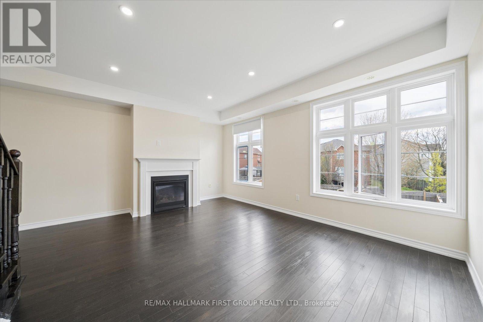 3 Westbury Way, Whitby, Ontario  L1M 0L9 - Photo 9 - E13102716