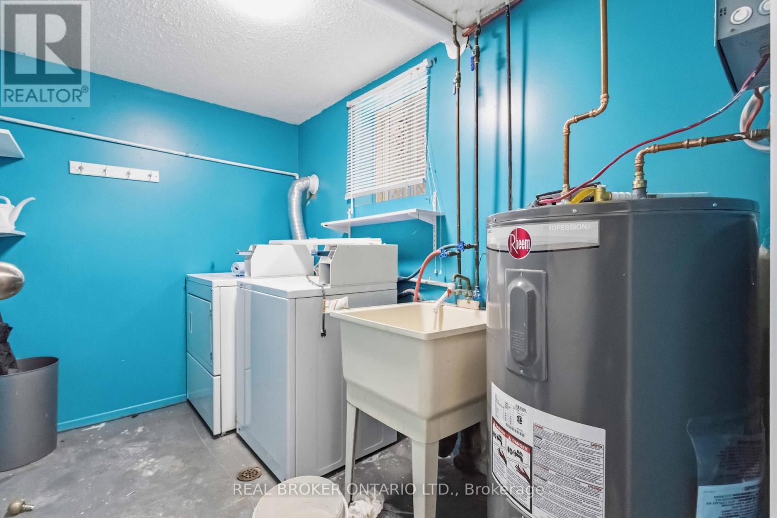 Main - 1306 Valley Drive, Oshawa, Ontario  L1J 7J7 - Photo 23 - E13102804
