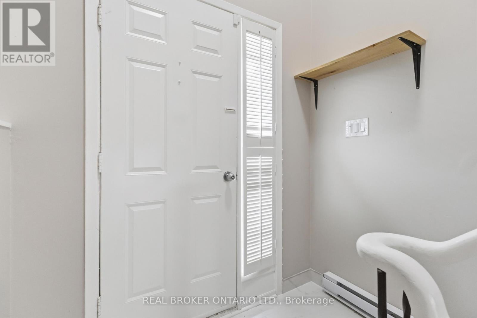 Main - 1306 Valley Drive, Oshawa, Ontario  L1J 7J7 - Photo 9 - E13102804