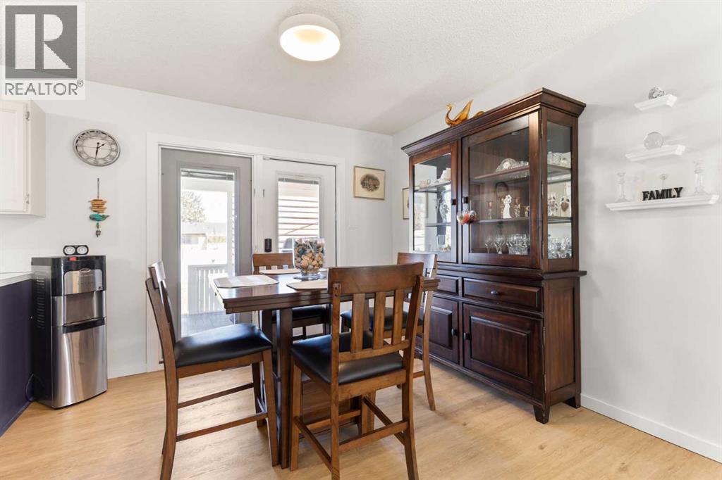 34 Campbell Crescent Se, Medicine Hat, Alberta  T1B 1J8 - Photo 7 - A2308601