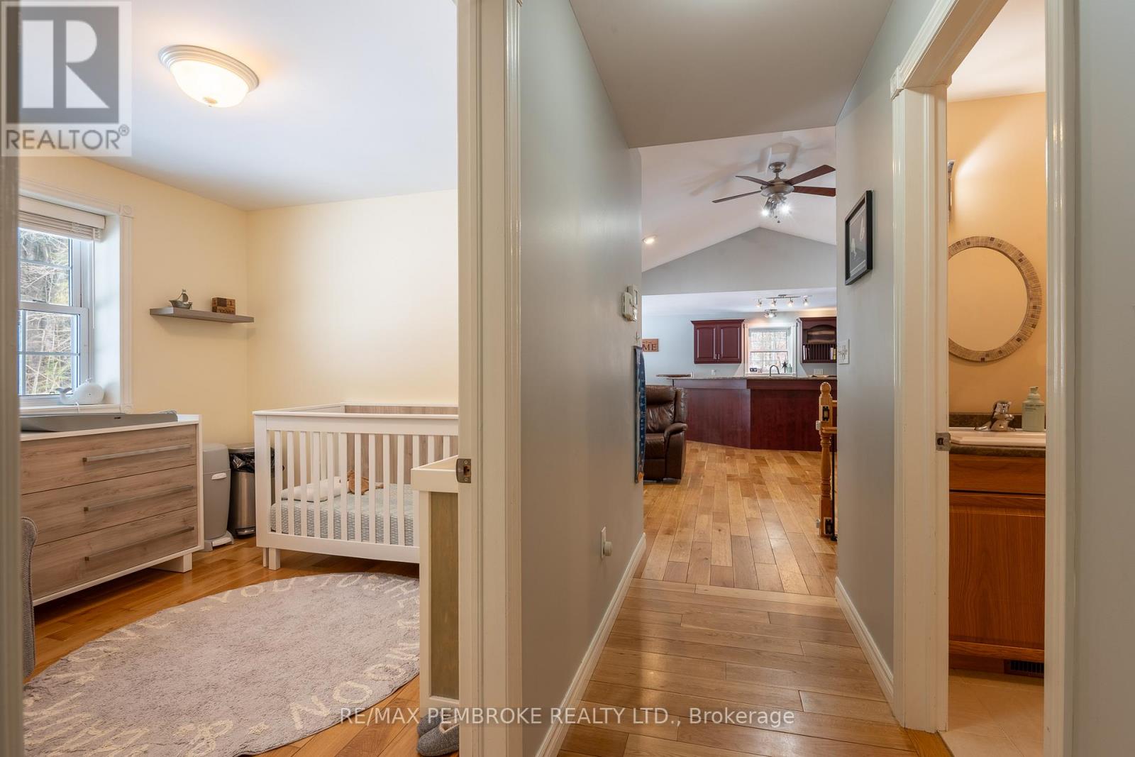 226 Eichstaedt Road, Petawawa, Ontario  K8H 2W8 - Photo 30 - X12940990