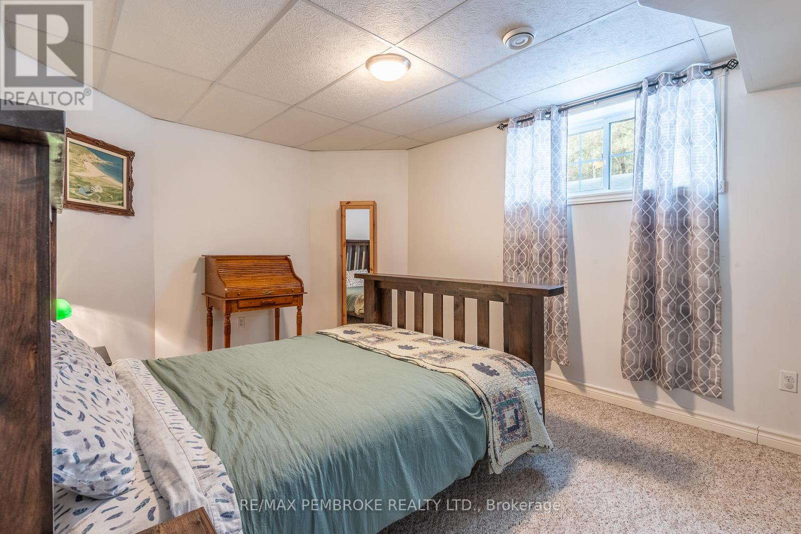 226 Eichstaedt Road, Petawawa, Ontario  K8H 2W8 - Photo 45 - X12940990