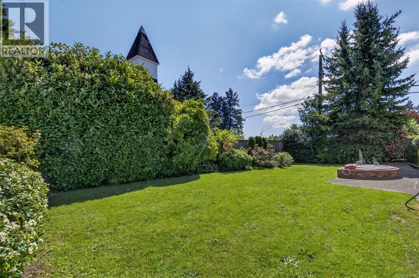 7739 Bruce Gordon Pl, Central Saanich, British Columbia  V8M 1L6 - Photo 44 - 1034785