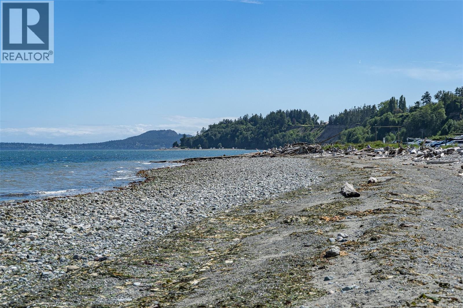 7739 Bruce Gordon Pl, Central Saanich, British Columbia  V8M 1L6 - Photo 62 - 1034785
