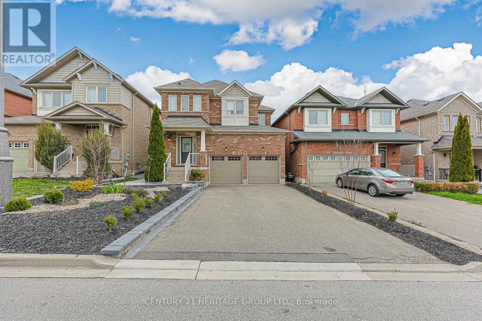 64 LOURAKIS STREET, Richmond Hill, Ontario