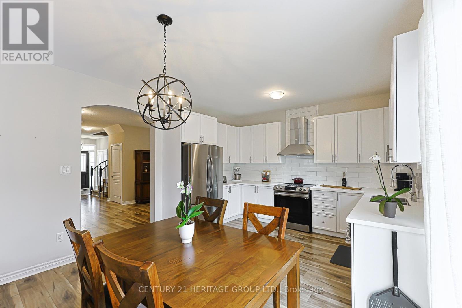 64 Lourakis Street, Richmond Hill, Ontario  L4E 0L4 - Photo 10 - N13102562