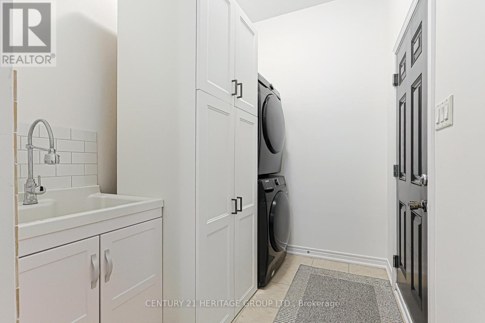 64 Lourakis Street, Richmond Hill, Ontario  L4E 0L4 - Photo 15 - N13102562