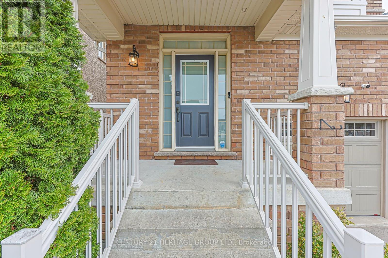 64 Lourakis Street, Richmond Hill, Ontario  L4E 0L4 - Photo 4 - N13102562