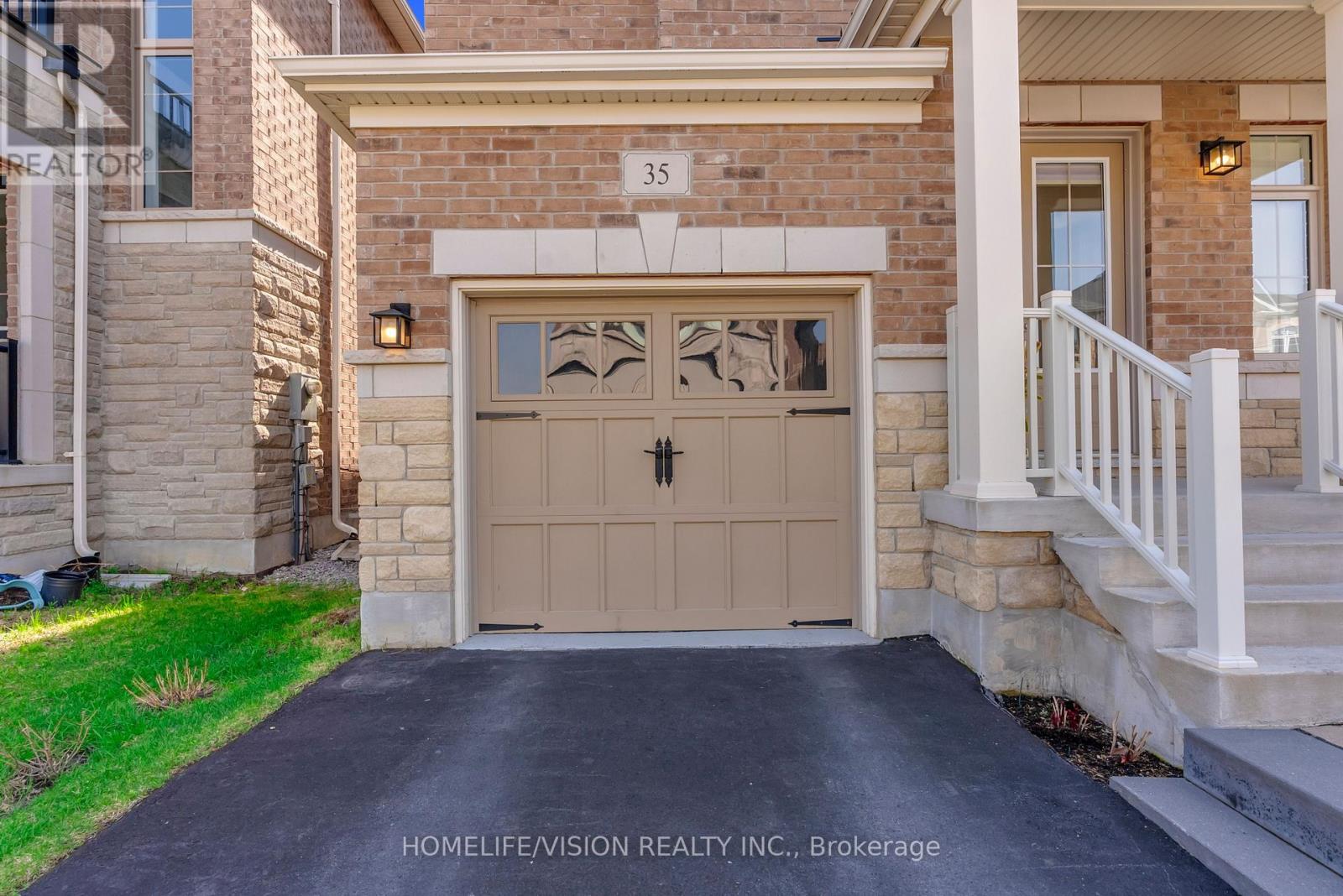 35 Pine Hill Crescent, Aurora, Ontario  L4G 3Y2 - Photo 6 - N13102572