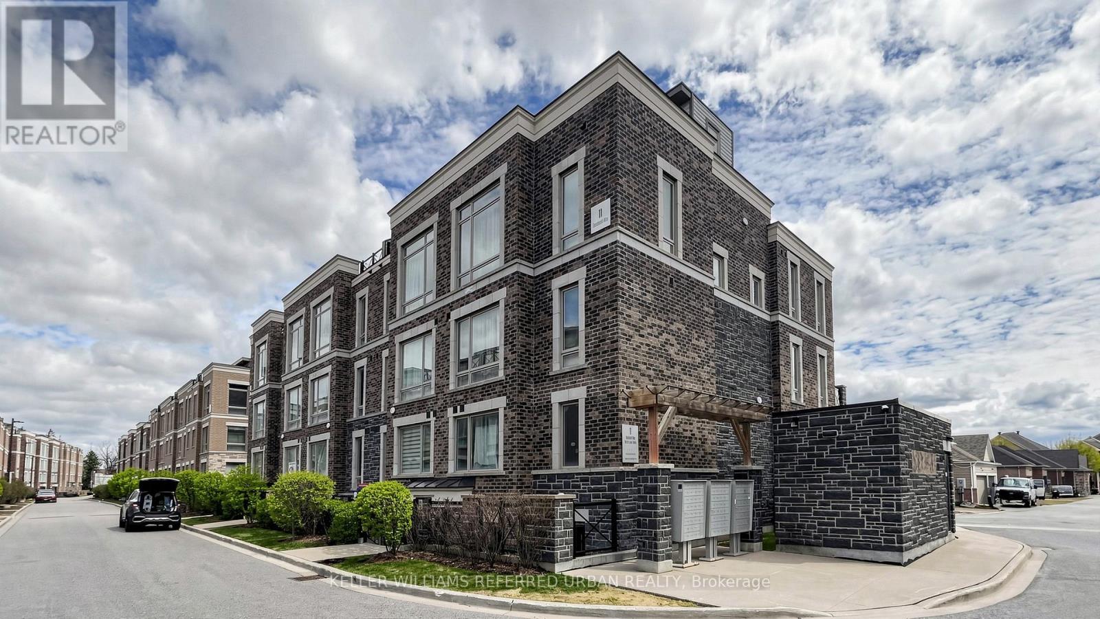 1201 - 11 Dunsheath Way, Markham, Ontario  L6B 1N3 - Photo 2 - N13102582
