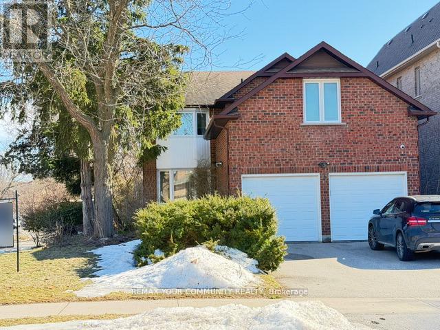 19 Roosevelt Drive, Richmond Hill, Ontario  L4C 6V1 - Photo 2 - N13102592