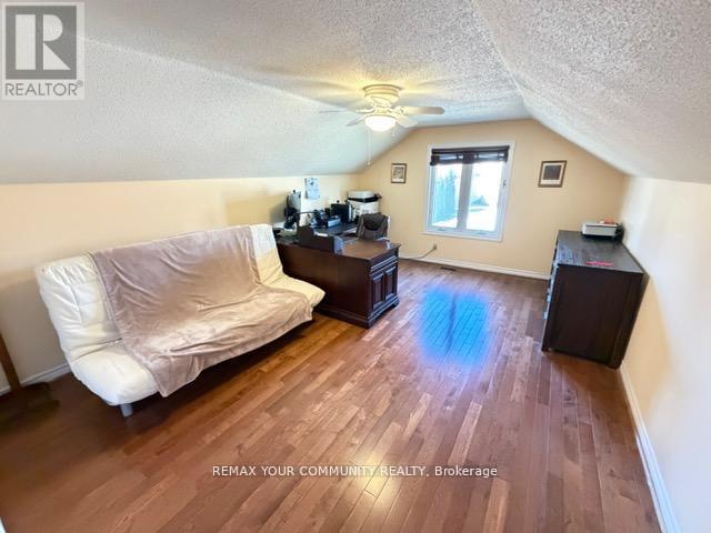 19 Roosevelt Drive, Richmond Hill, Ontario  L4C 6V1 - Photo 22 - N13102592