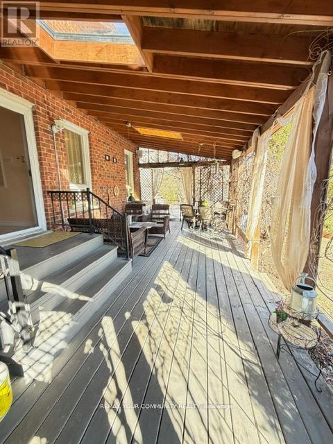 19 Roosevelt Drive, Richmond Hill, Ontario  L4C 6V1 - Photo 28 - N13102592