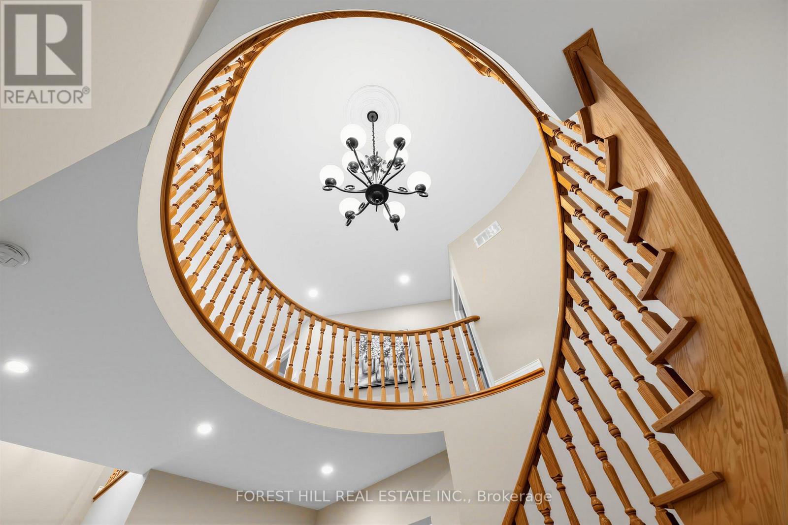 17 Lady Lynn Crescent, Richmond Hill, Ontario  L4B 3V5 - Photo 7 - N13102628