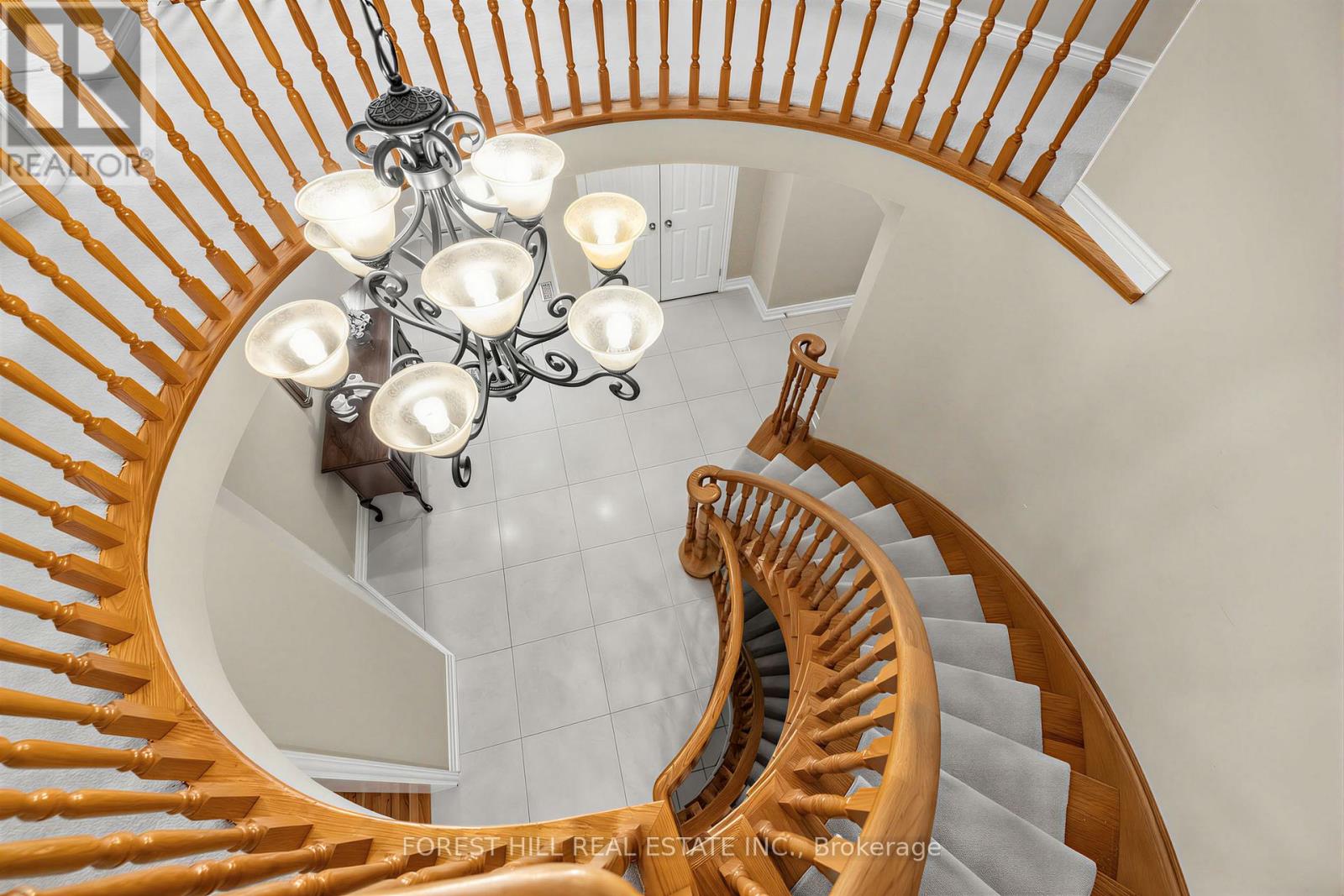 17 Lady Lynn Crescent, Richmond Hill, Ontario  L4B 3V5 - Photo 8 - N13102628