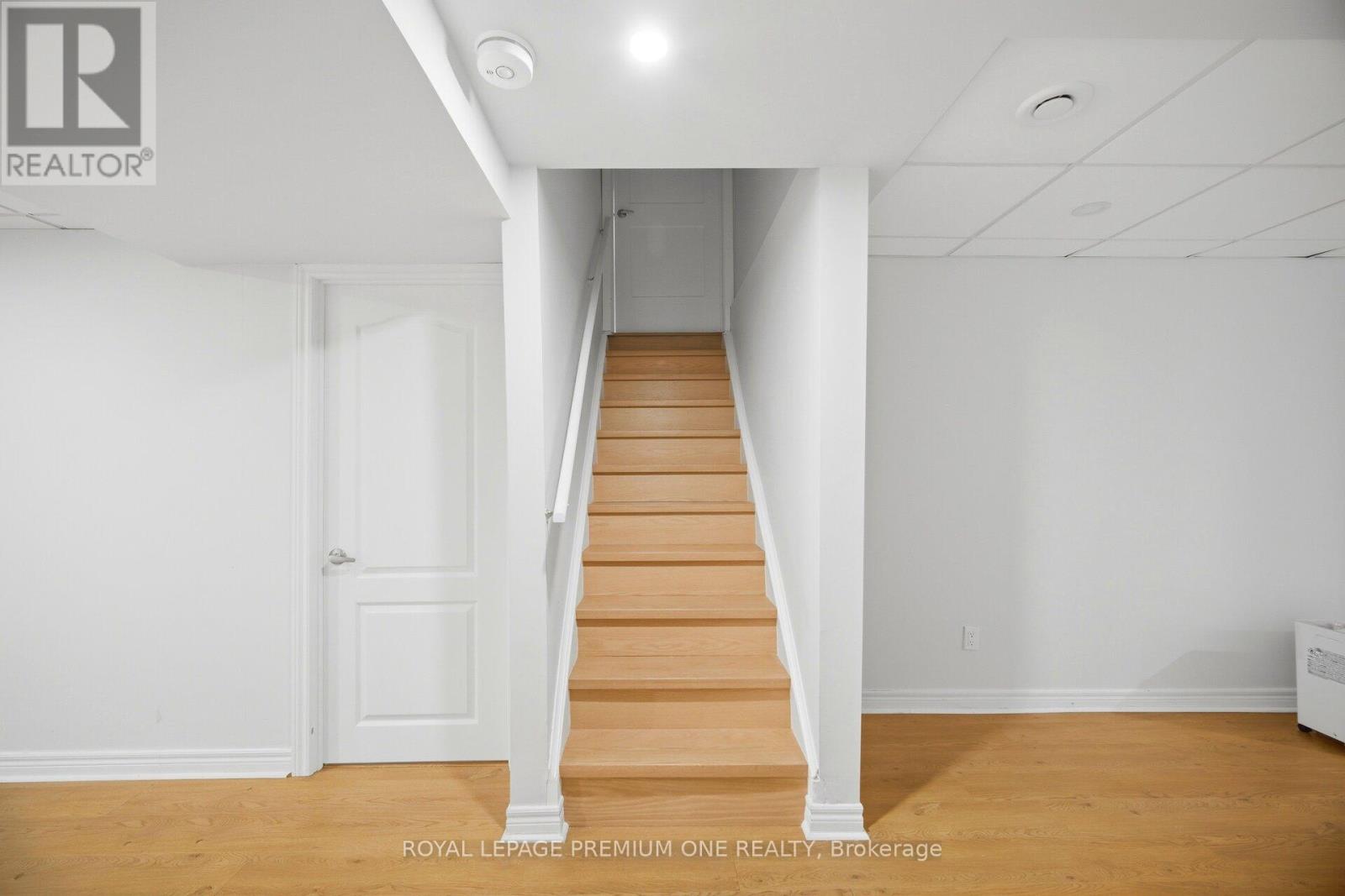2 Hollywood Hill Circle, Vaughan, Ontario  L4H 2P7 - Photo 31 - N13102684