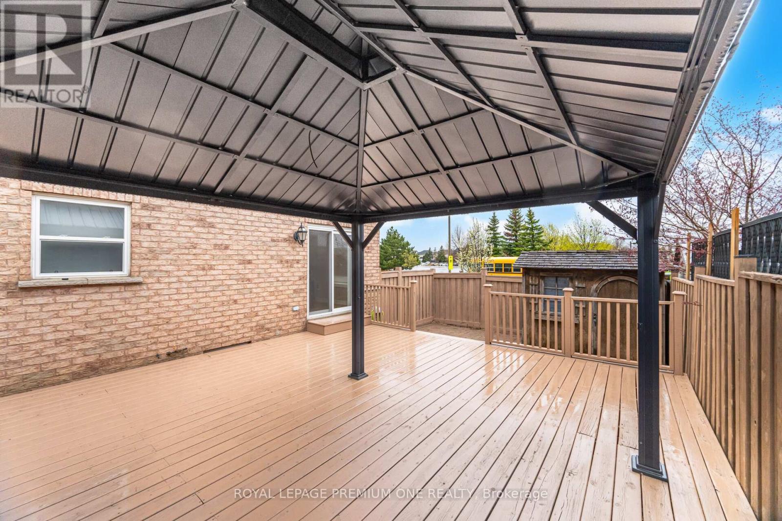 2 Hollywood Hill Circle, Vaughan, Ontario  L4H 2P7 - Photo 49 - N13102684