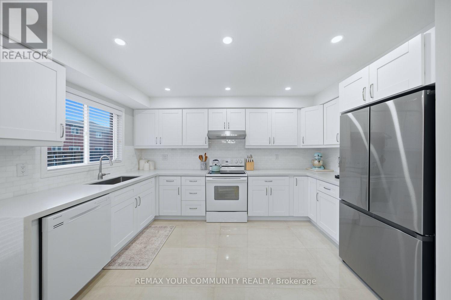 18 La Neve Avenue, Vaughan, Ontario  L4H 1N9 - Photo 20 - N13102714