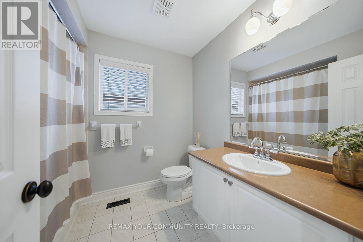 18 La Neve Avenue, Vaughan, Ontario  L4H 1N9 - Photo 38 - N13102714