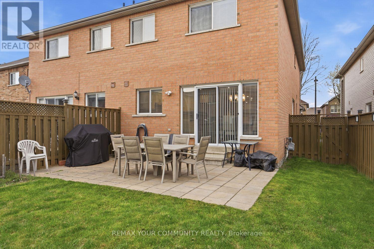 18 La Neve Avenue, Vaughan, Ontario  L4H 1N9 - Photo 45 - N13102714
