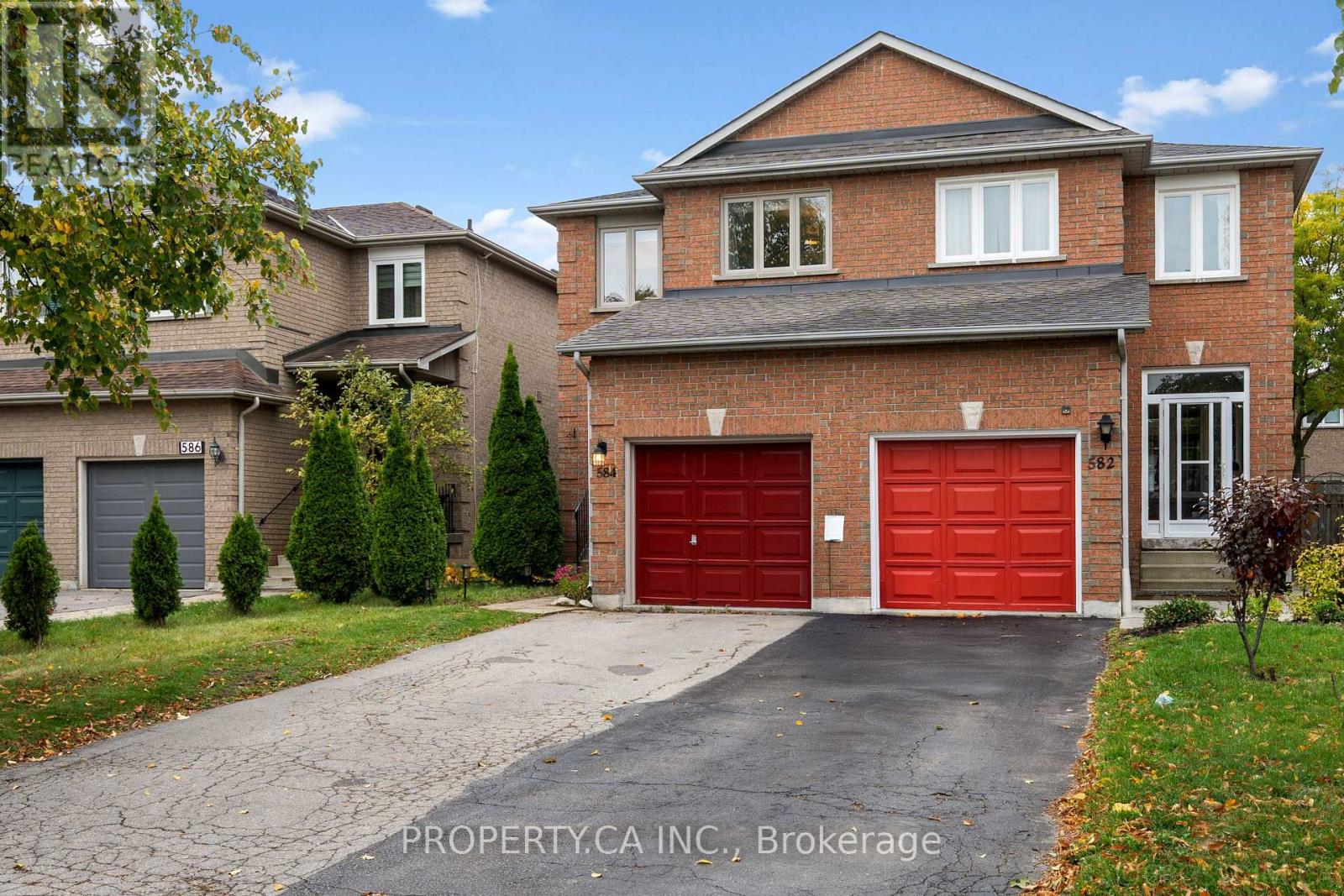 584 Willowick Drive, Newmarket, Ontario  L3X 2A9 - Photo 2 - N13102724