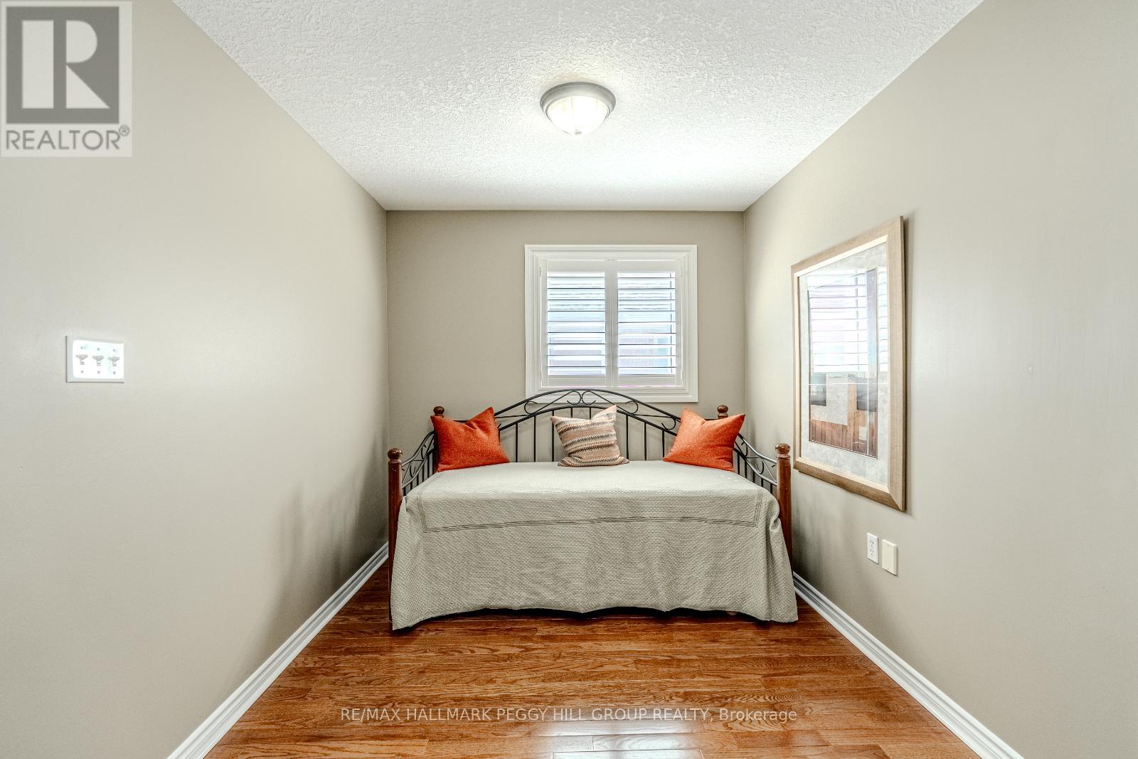 35 Benjamin Lane, Barrie (Painswick South), Ontario  L4N 0S2 - Photo 16 - S13102618