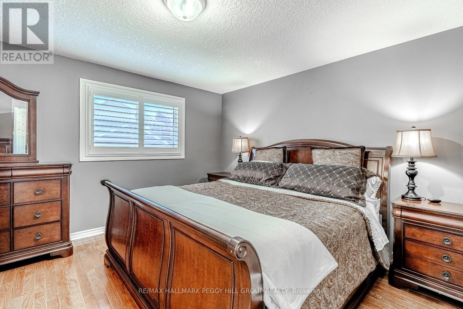 35 Benjamin Lane, Barrie (Painswick South), Ontario  L4N 0S2 - Photo 9 - S13102618